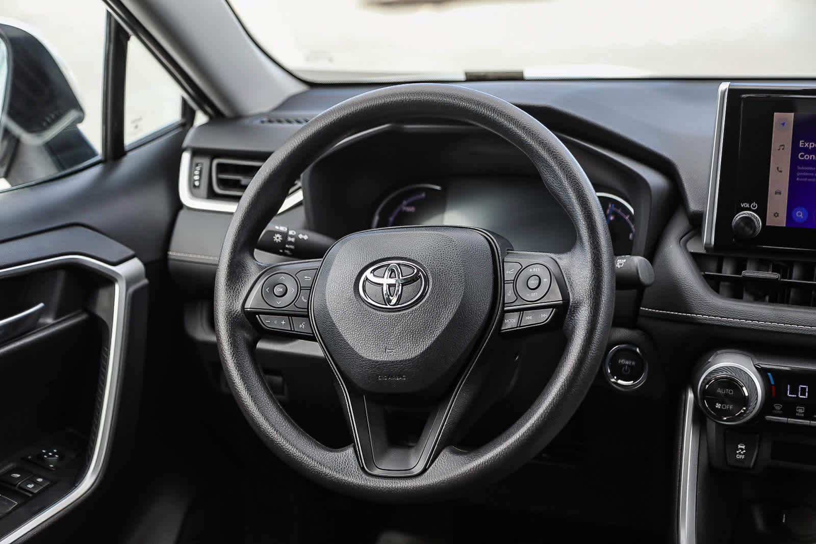 Certified 2025 Toyota RAV4 XLE image 14