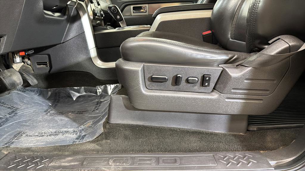 Used 2013 Ford F150 Raptor w/ Luxury Equipment Group AWD/4WD image 19