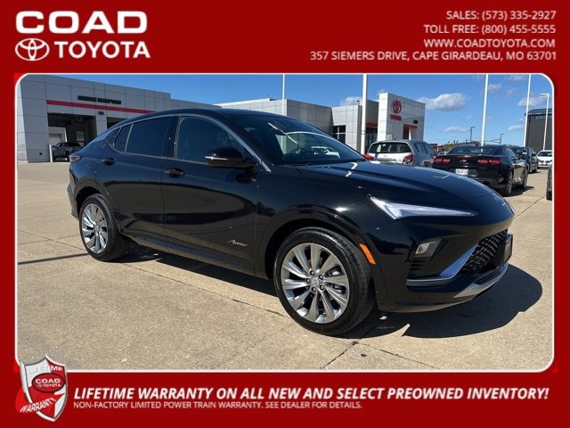 Used 2025 Buick Envista Avenir image 1