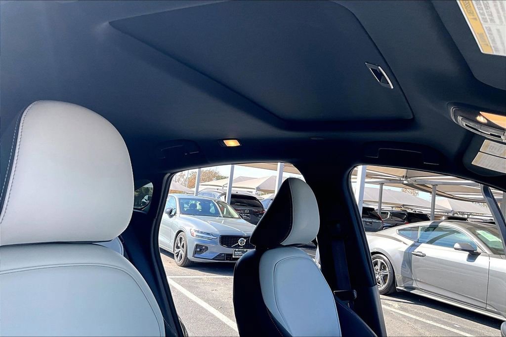 Certified 2024 INFINITI QX55 Luxe w/ Cargo Package image 22