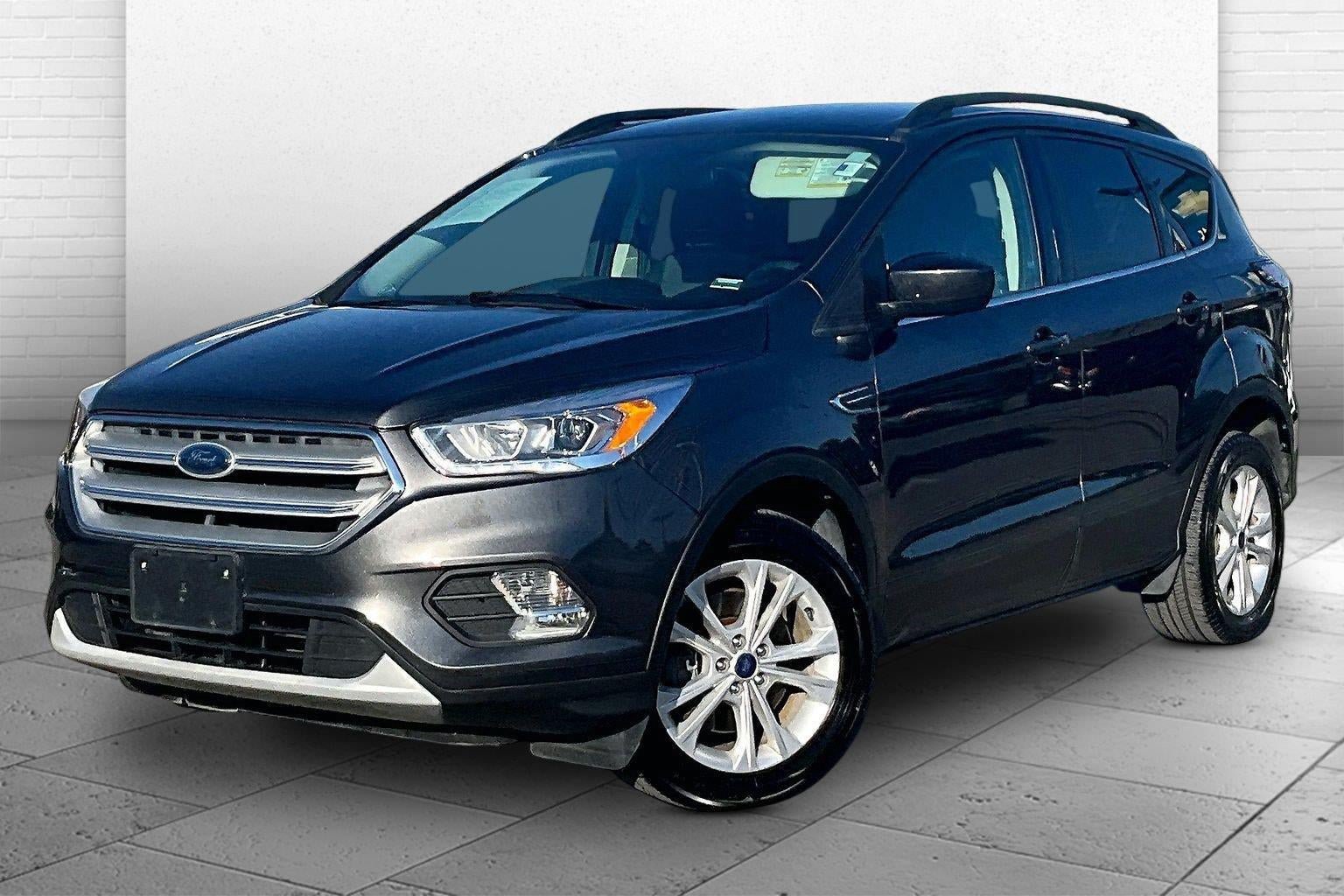 Used 2017 Ford Escape SE w/ Equipment Group 201A AWD/4WD image 11