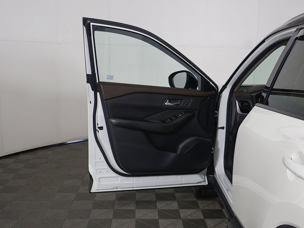 Used 2023 Nissan Rogue SL w/ SL Premium Package AWD/4WD image 21