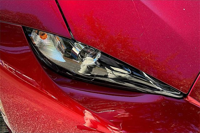 Used 2019 MAZDA MX-5 Miata RF Grand Touring image 25