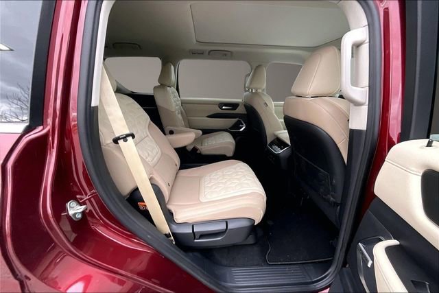 New 2026 Nissan Armada Platinum Reserve image 10