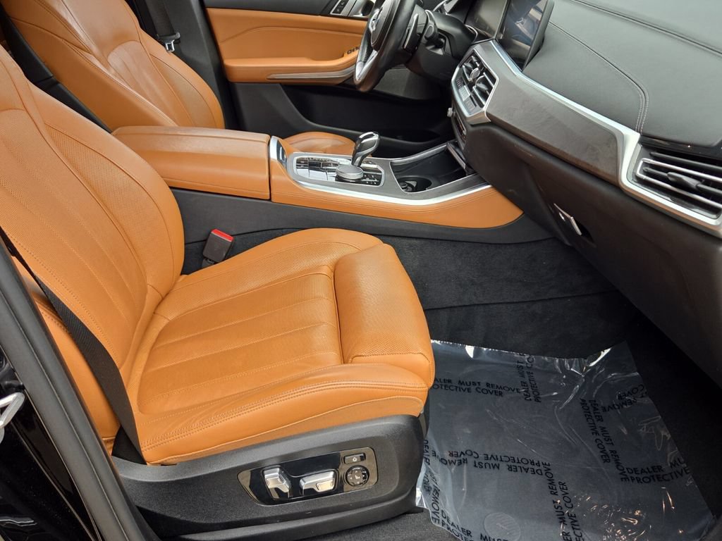 Used 2021 BMW X5 M50i w/ Premium Package AWD/4WD image 18