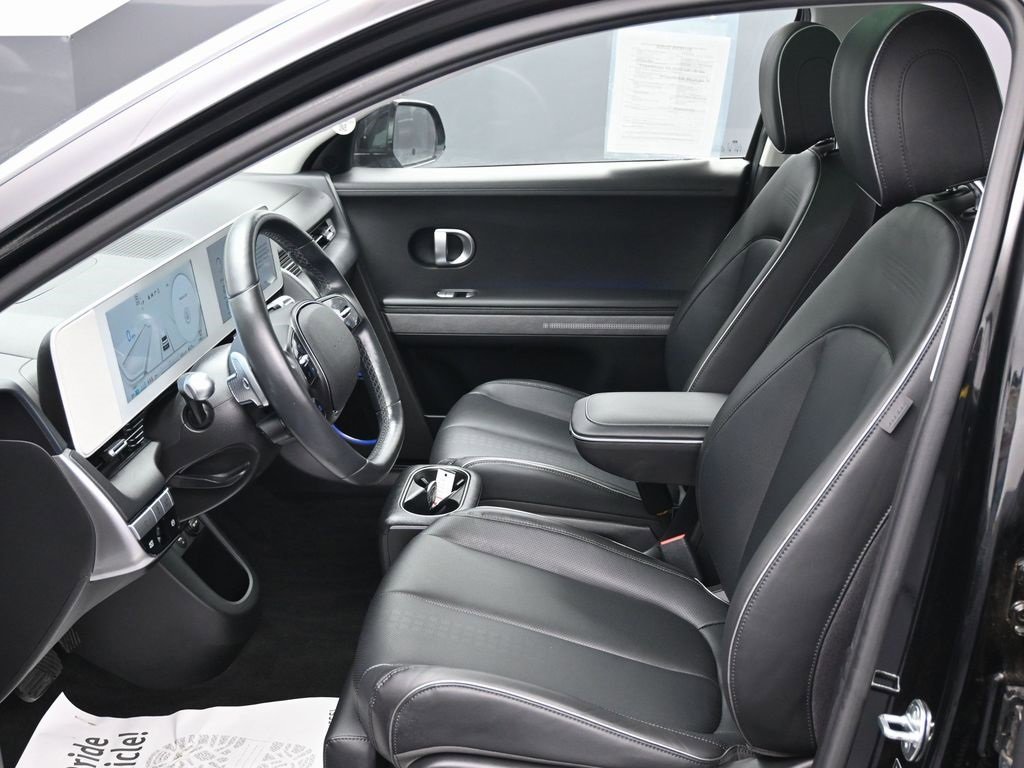 Used 2024 Hyundai Ioniq 5 Limited image 17