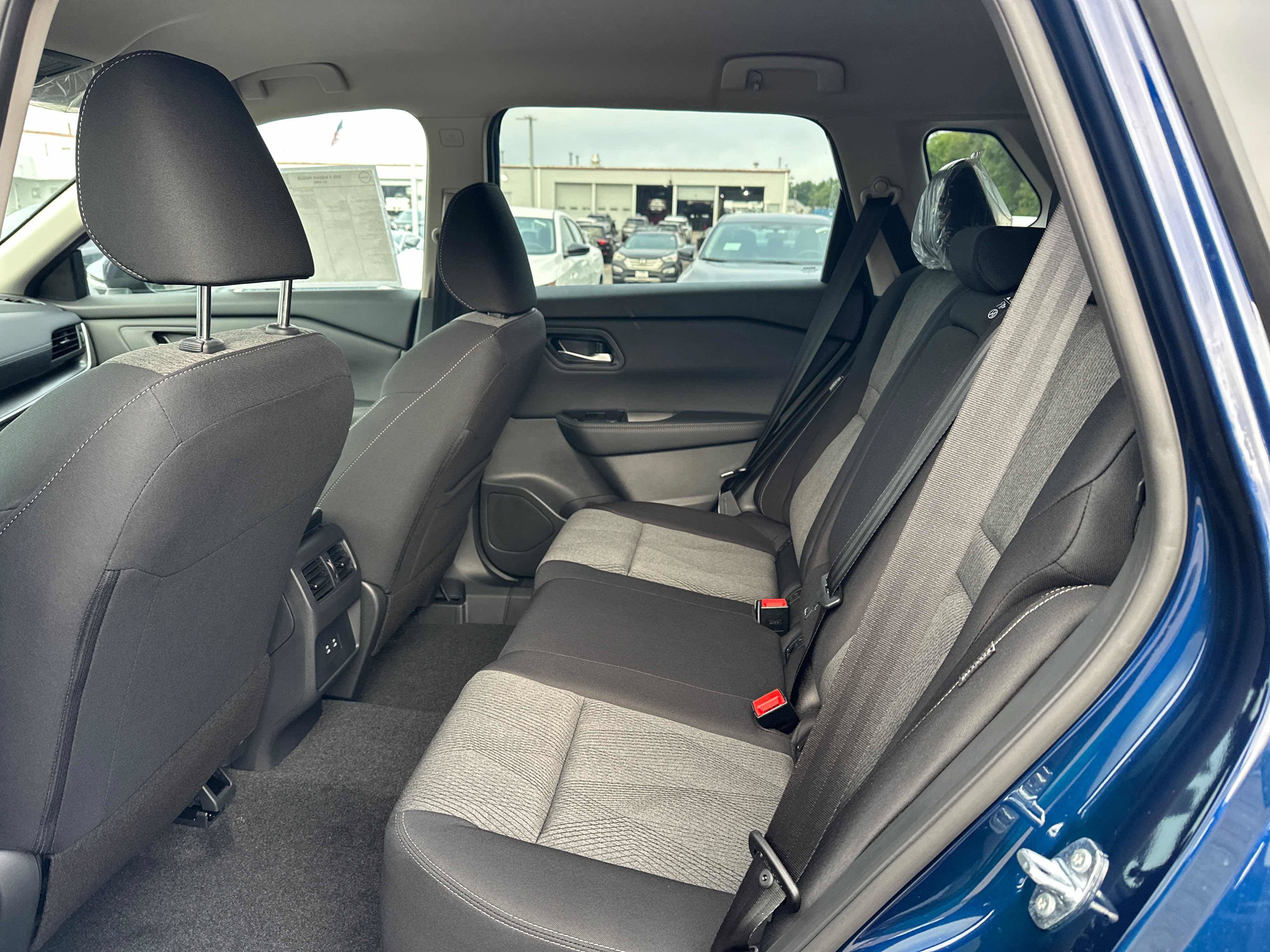 New 2026 Nissan Rogue SV w/ Cold Weather Package AWD/4WD image 26