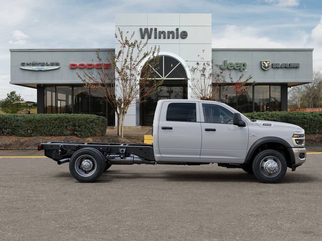 New 2026 RAM 5500 Tradesman w/ Chrome Appearance Group AWD/4WD image 21