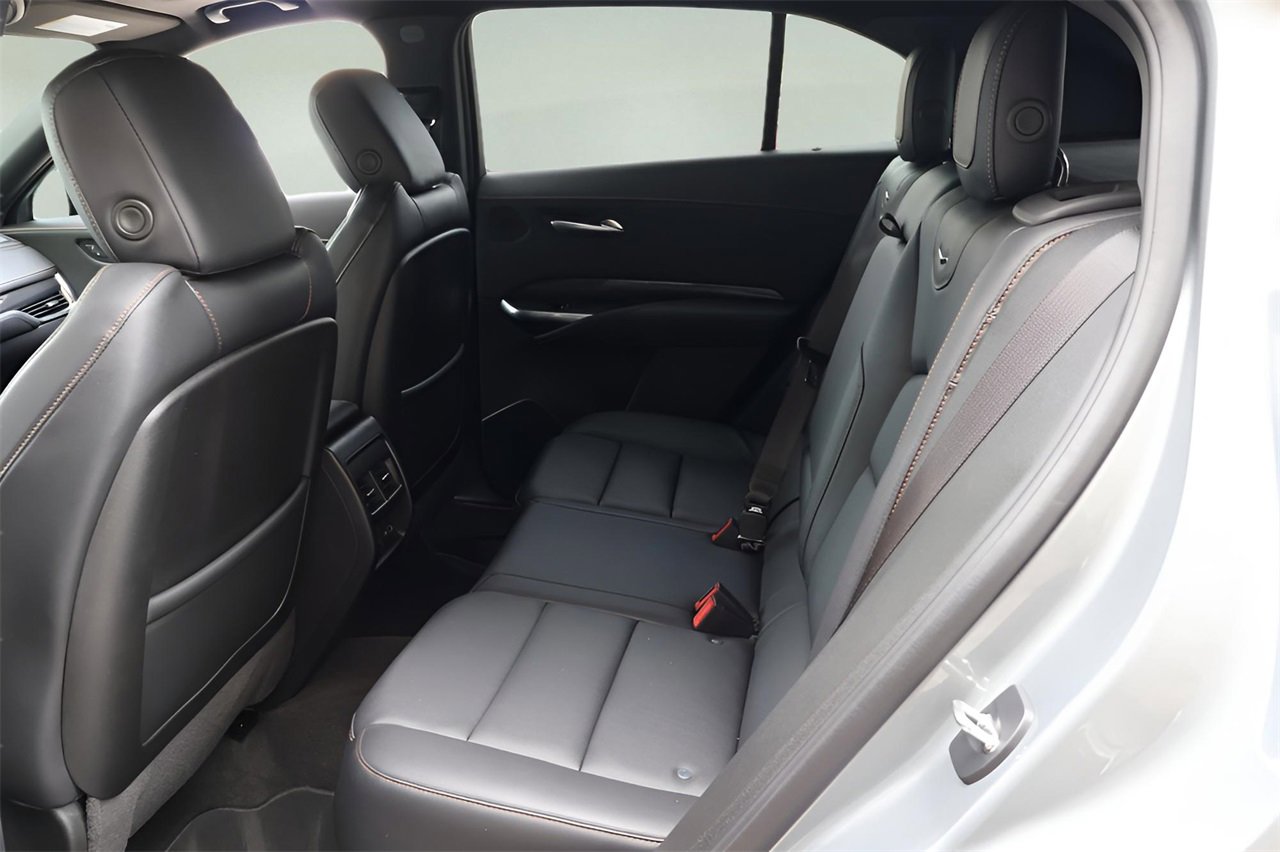 Certified 2023 Cadillac XT4 Sport w/ Enhanced Visibility Package image 10