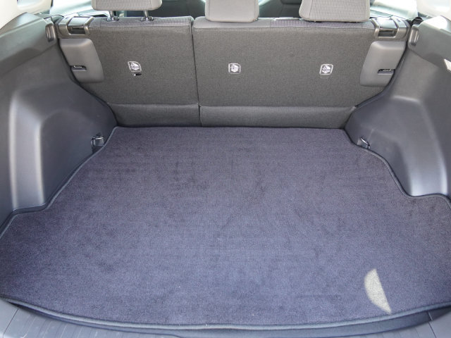 Used 2025 Toyota RAV4 LE AWD/4WD image 12