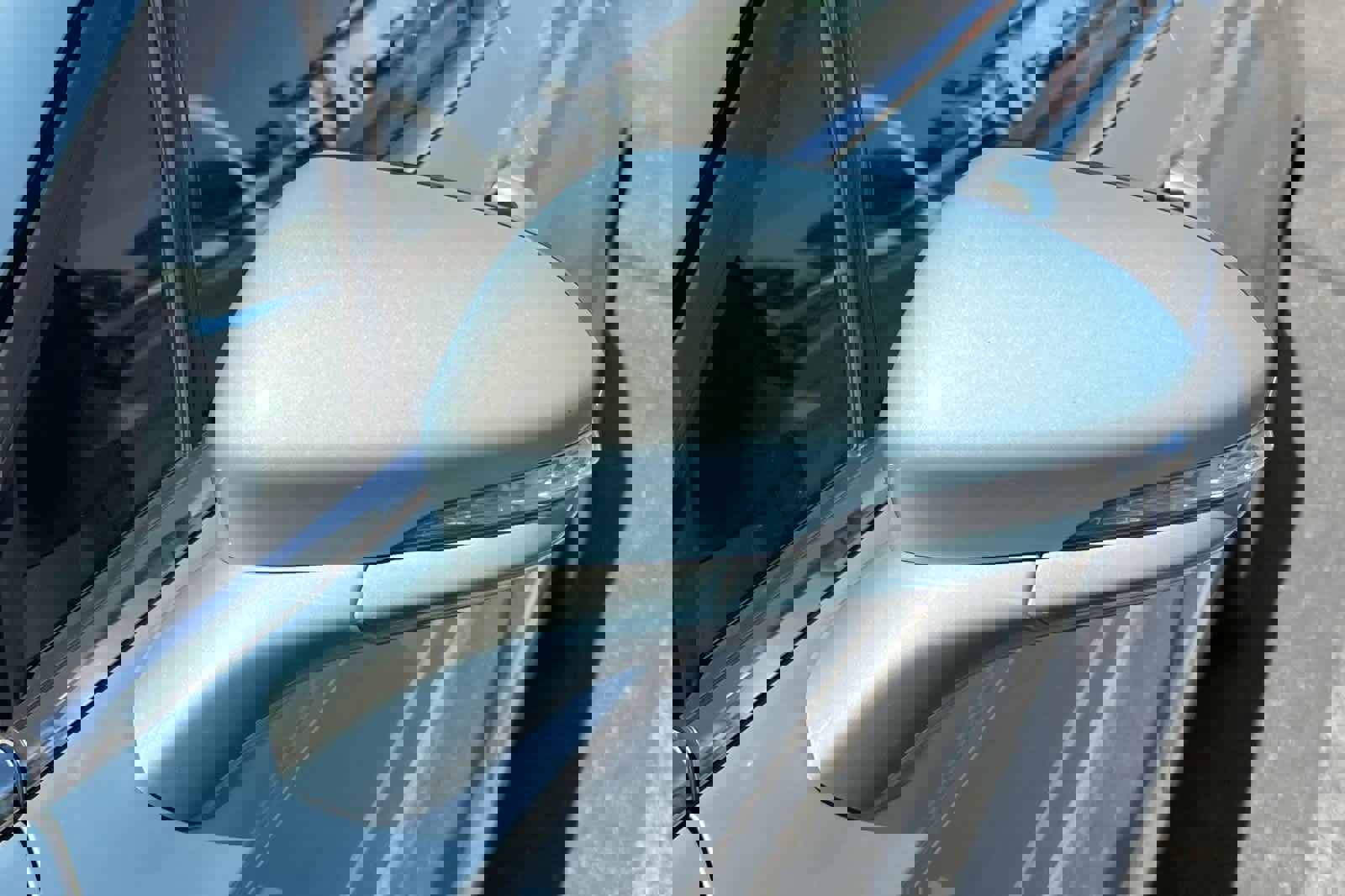 Used 2013 Ford Fusion SE FWD image 9