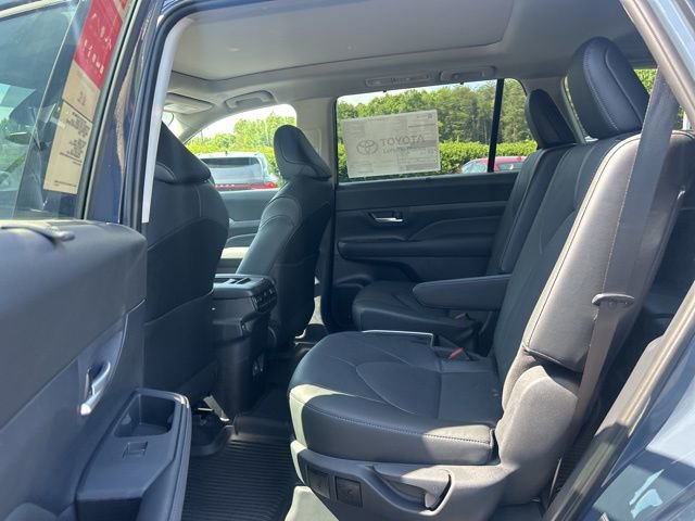 New 2026 Toyota Grand Highlander AWD image 16