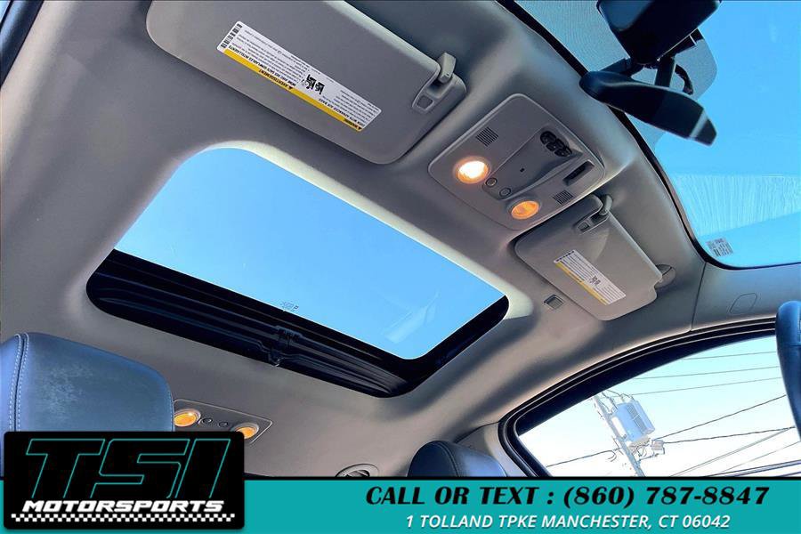 Used 2015 Chevrolet Traverse LTZ image 22