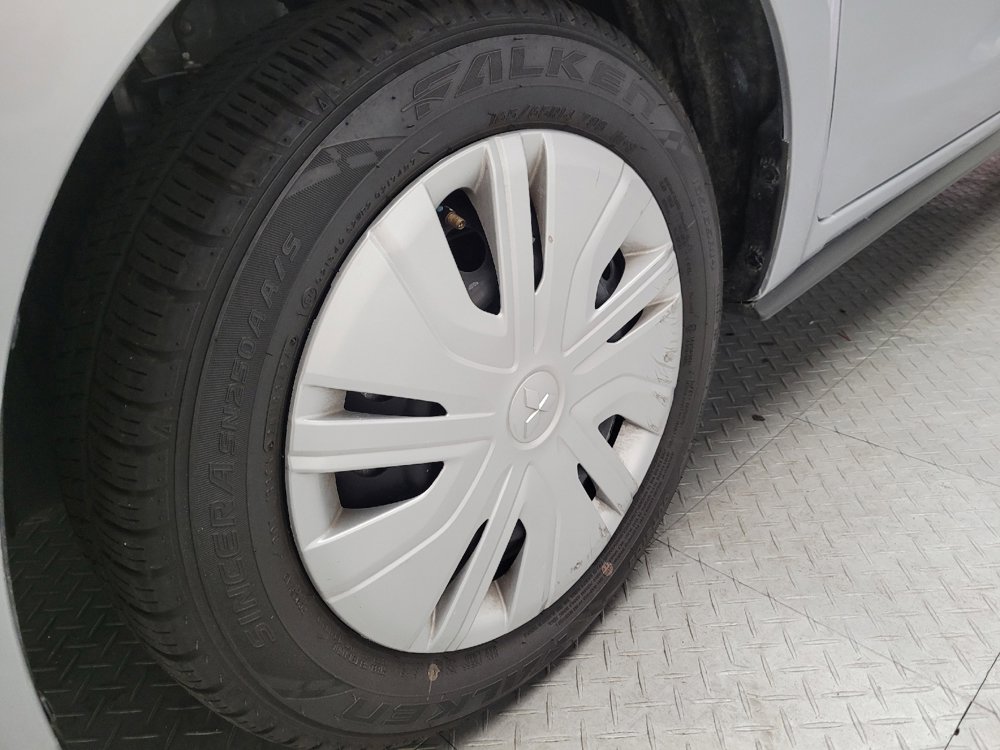 Used 2024 Mitsubishi Mirage LE FWD image 31
