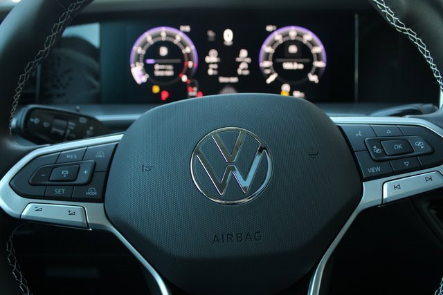 New 2026 Volkswagen Tiguan SE image 13