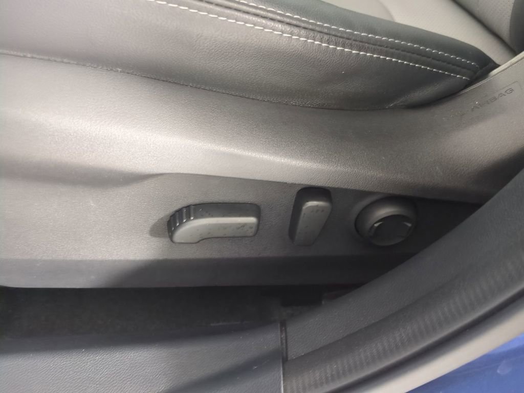 Used 2021 Subaru Outback Limited XT image 23
