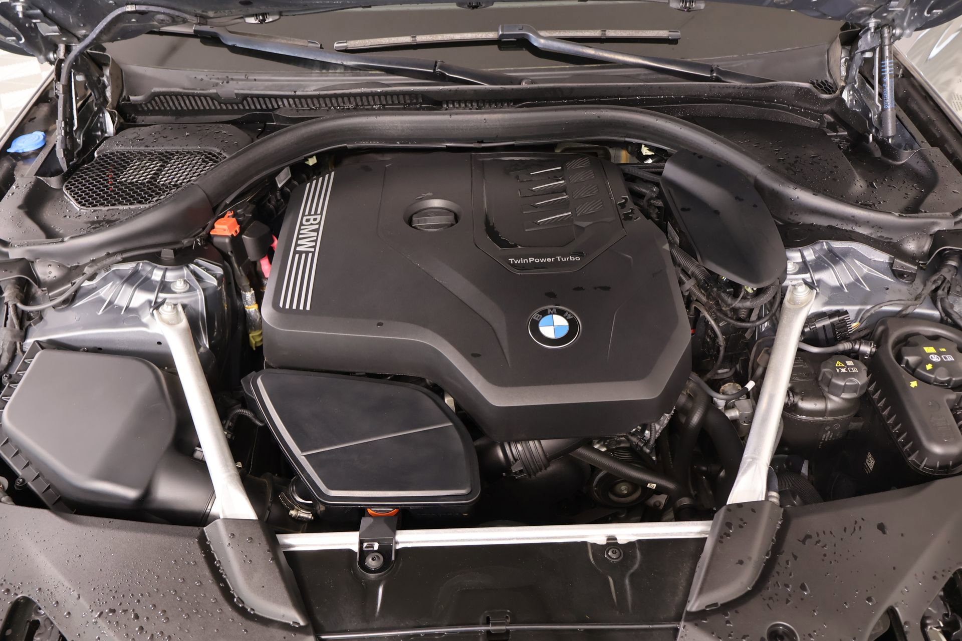 Used 2023 BMW 530i w/ M Sport Package RWD image 21