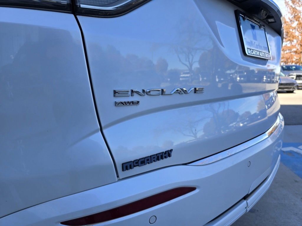 Used 2022 Buick Enclave Avenir w/ Avenir Technology Package image 35