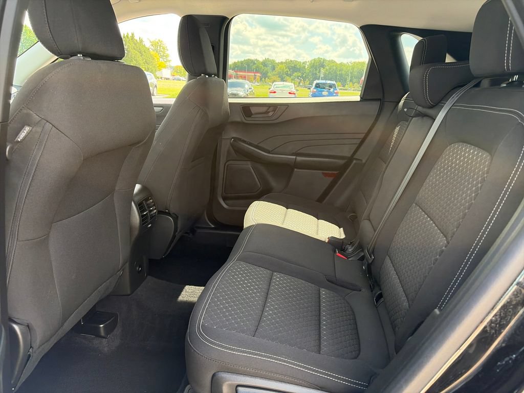 Used 2023 Ford Escape Active AWD/4WD image 27