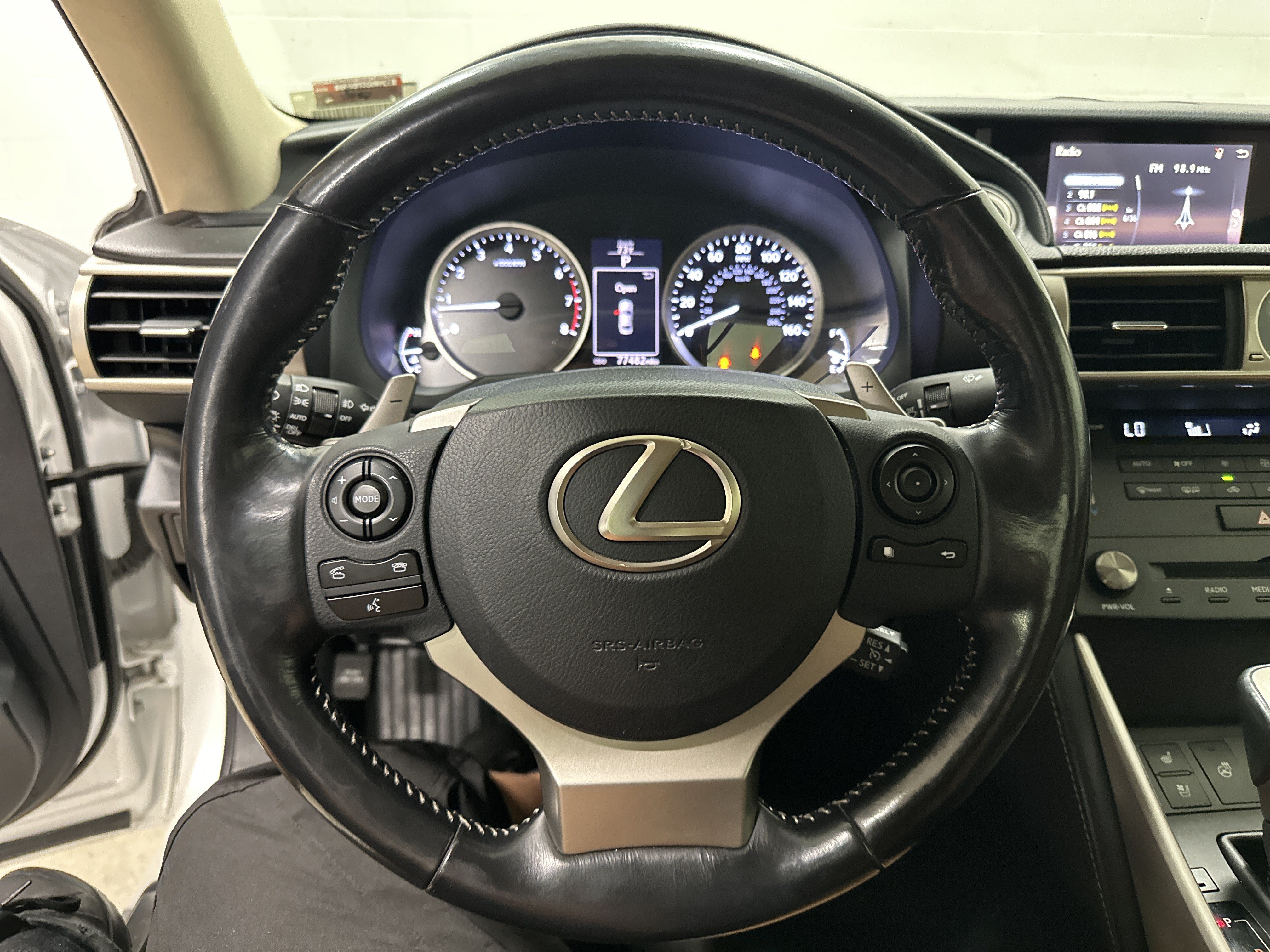 Used 2016 Lexus IS 300 AWD w/ Premium Package image 18