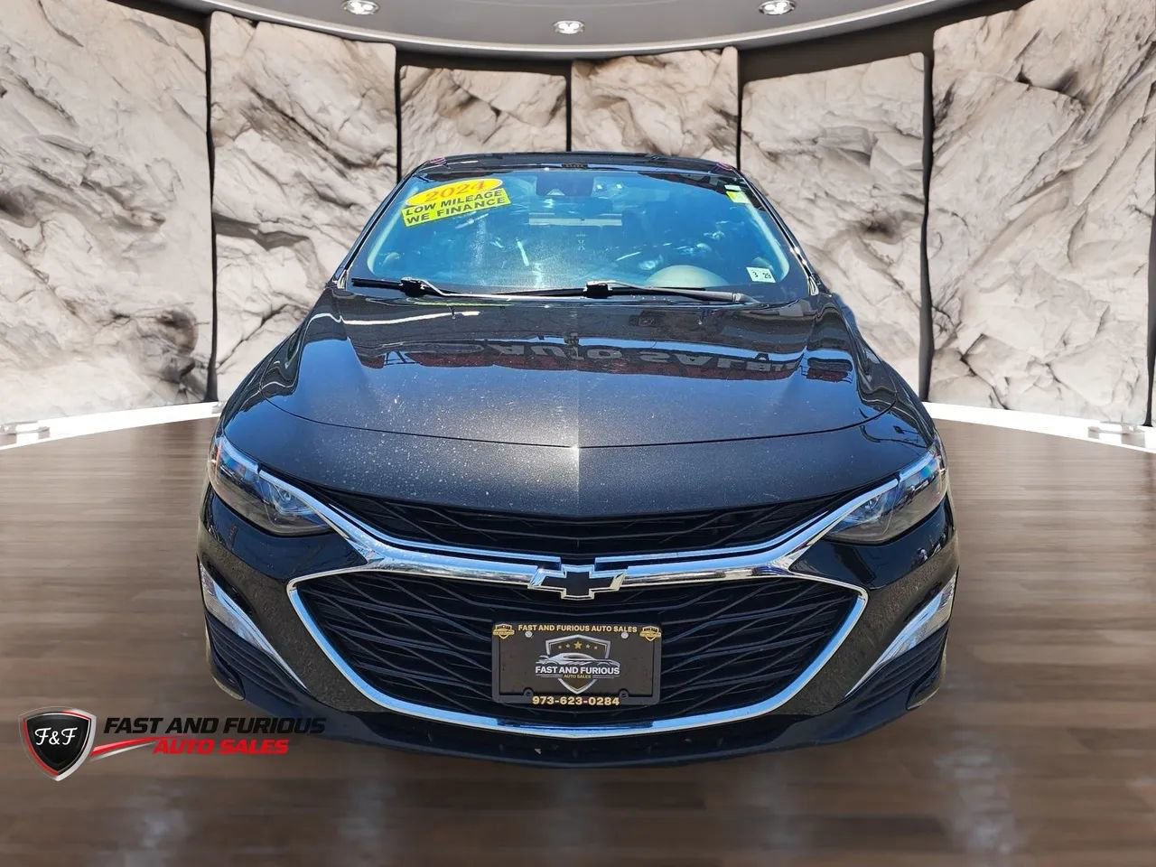 Used 2024 Chevrolet Malibu RS FWD image 3