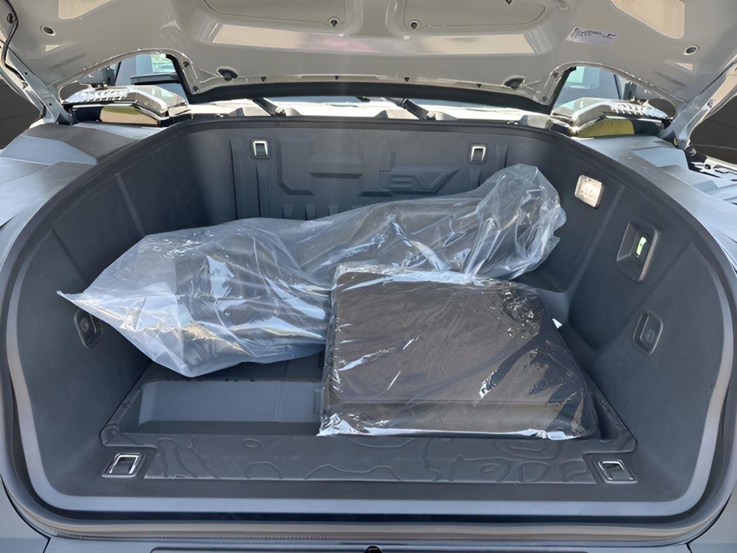 New 2025 GMC Hummer EV 3X w/ LPO, Illumination Package image 3