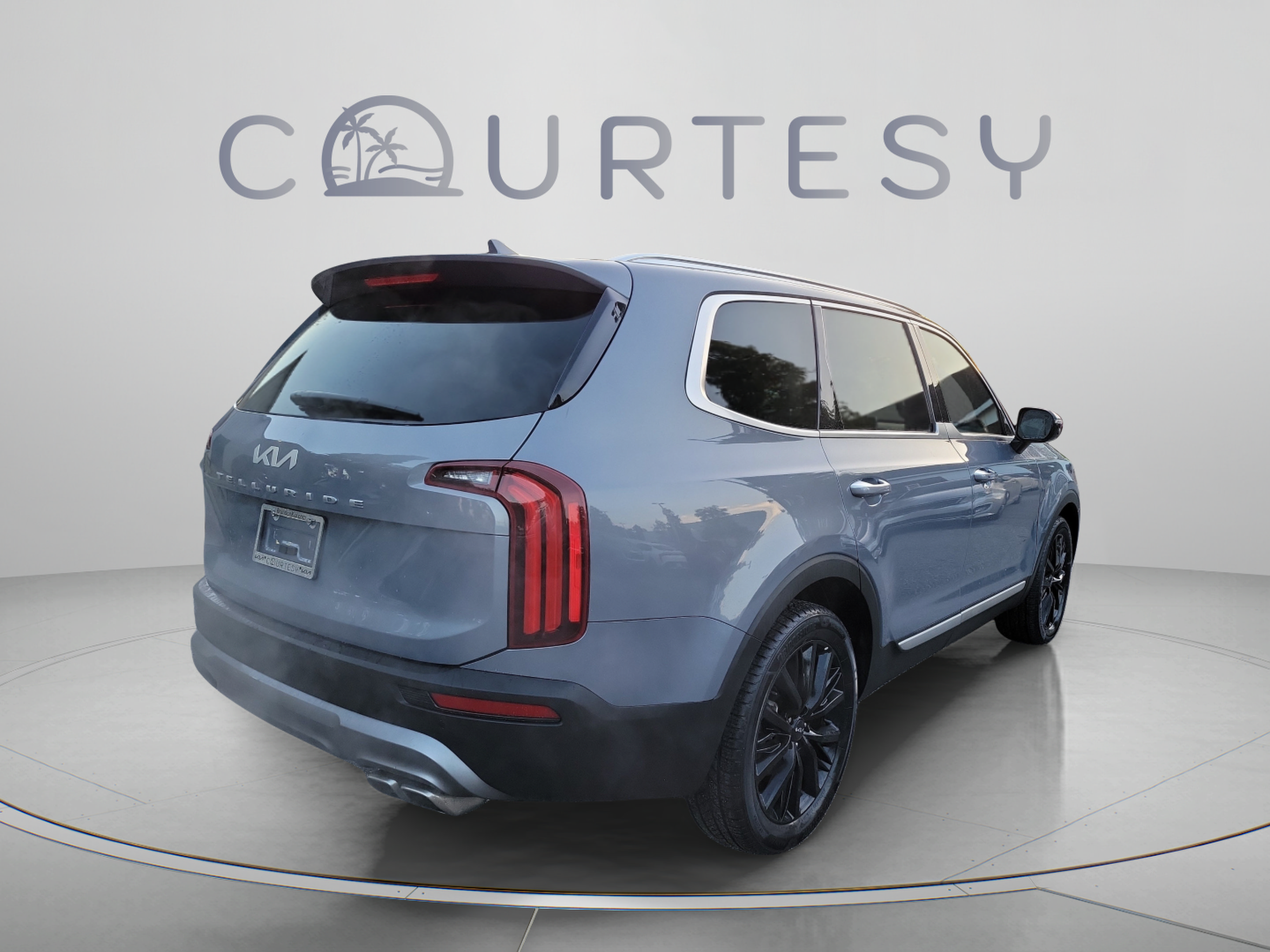 Certified 2022 Kia Telluride SX FWD image 3