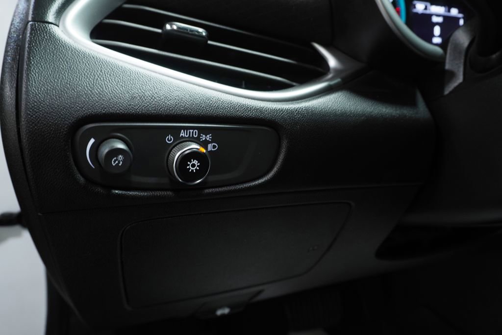 Used 2022 Chevrolet Malibu RS w/ LPO, Floor Liner Package image 18