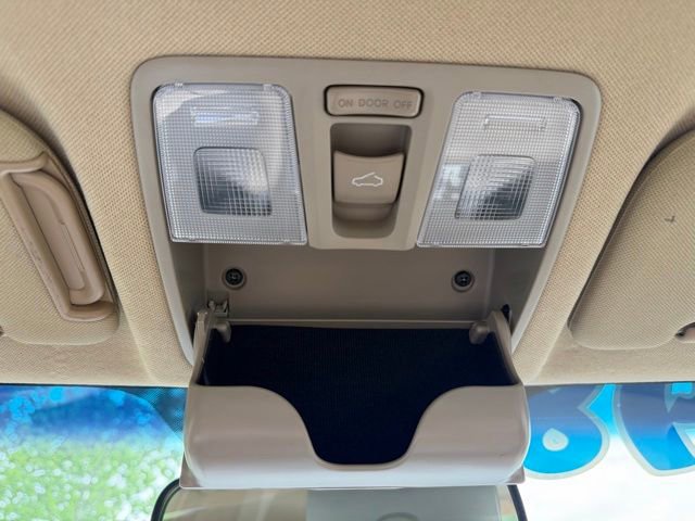 Used 2011 Hyundai Elantra Limited FWD image 22