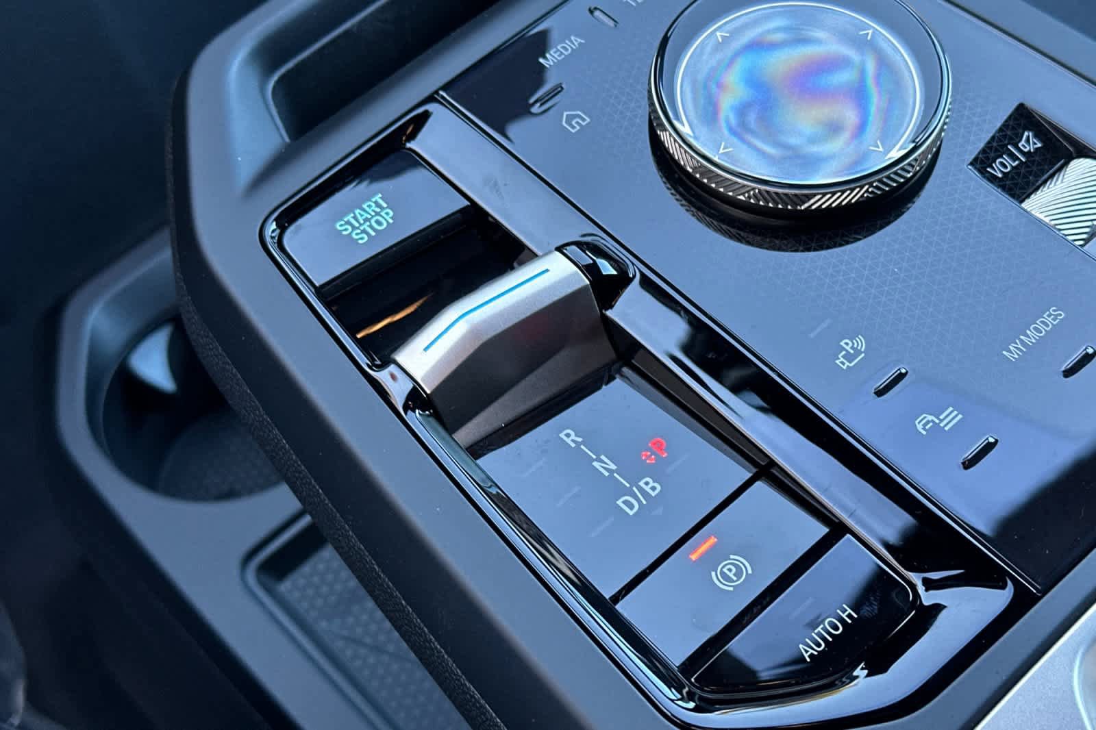 New 2026 BMW iX xDrive60 AWD/4WD image 26