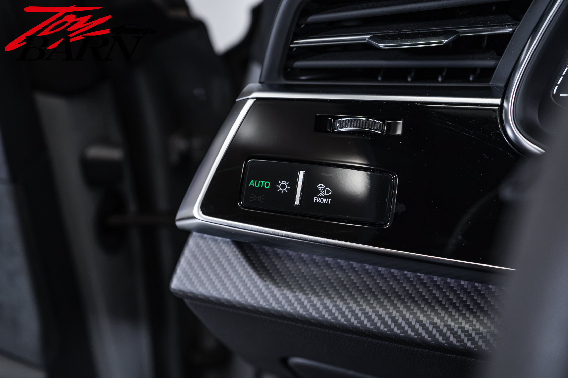 Used 2024 Audi RS Q8 AWD/4WD image 30