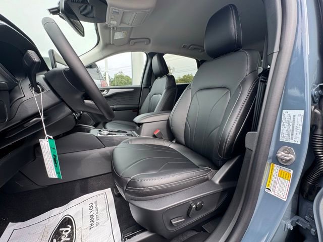 New 2026 Ford Escape SE w/ PHEV Premium Package image 16