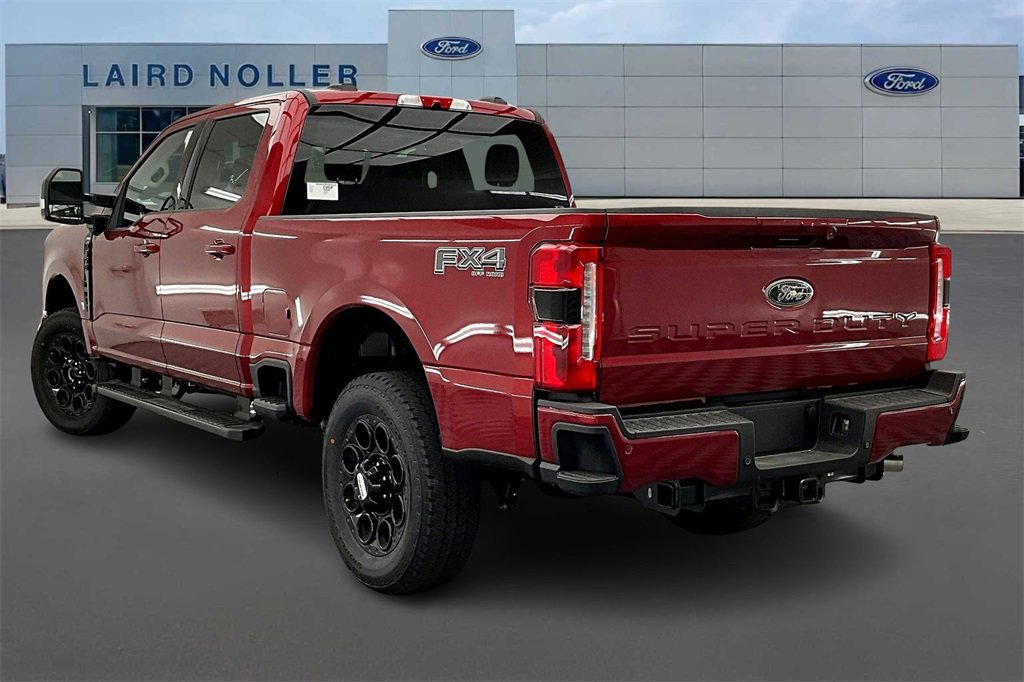 New 2026 Ford F350 Lariat w/ Black Appearance Package image 3