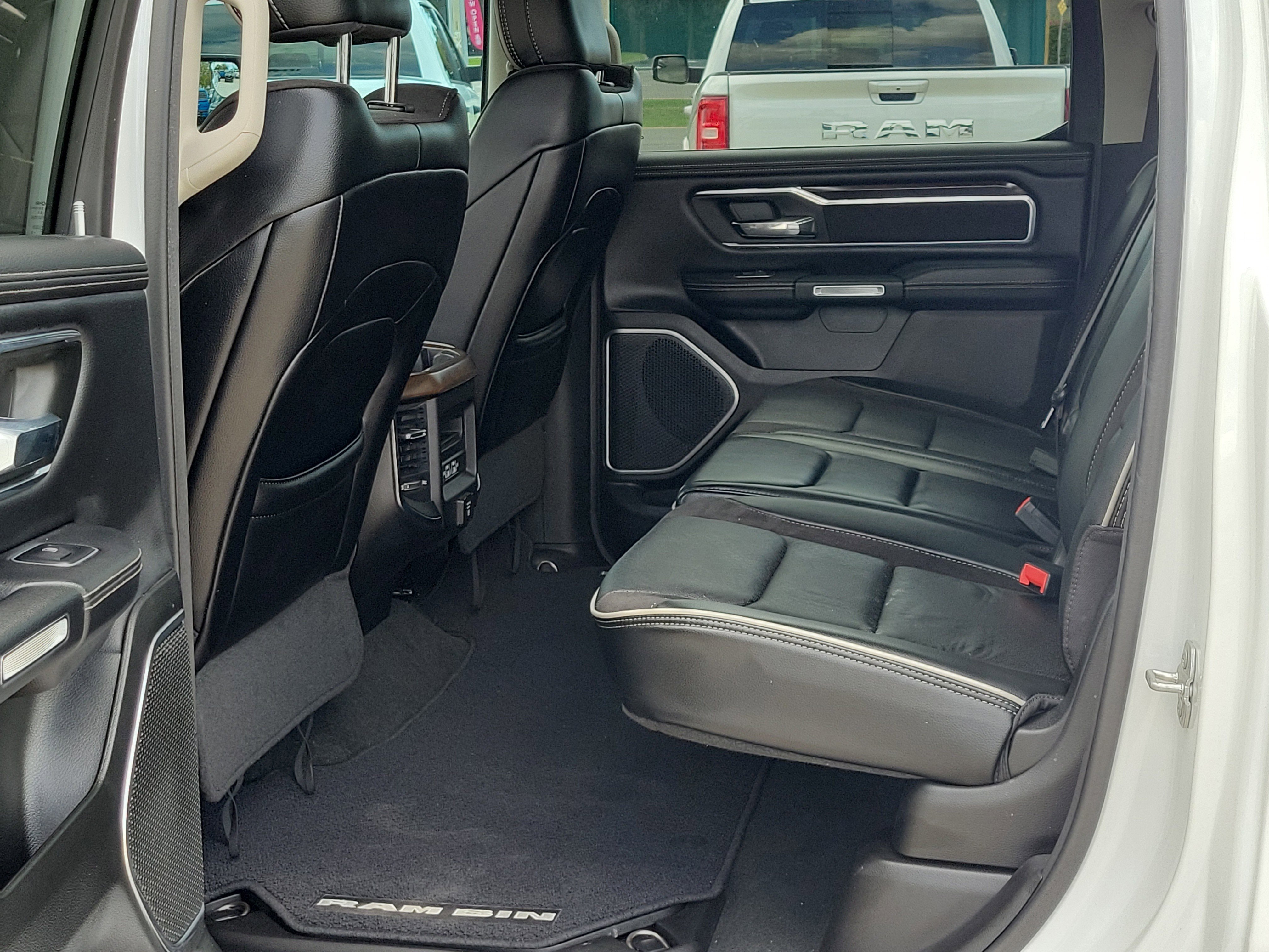 Used 2022 RAM 1500 Laramie image 14