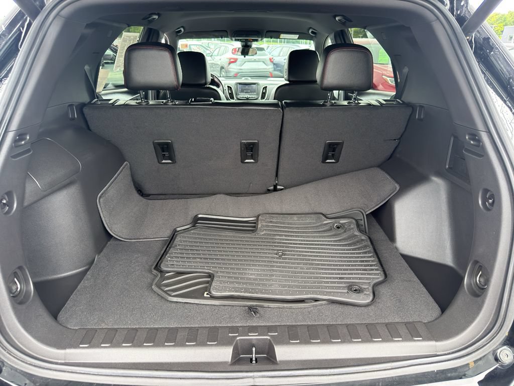 Certified 2023 Chevrolet Equinox RS FWD image 35