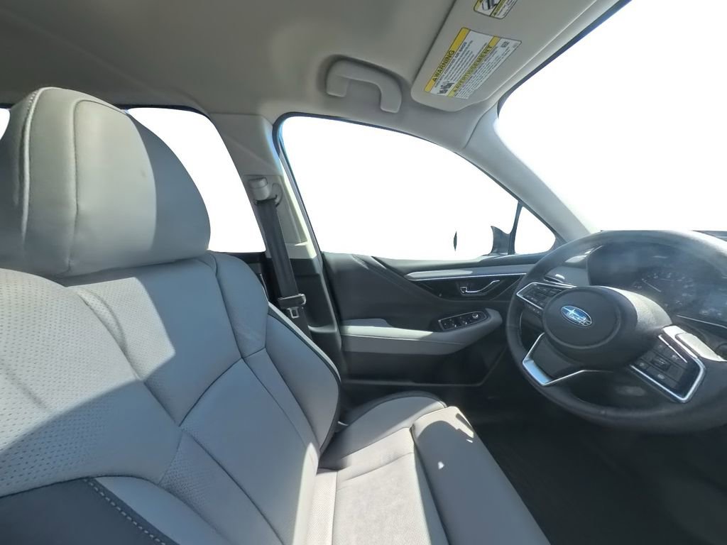 Certified 2025 Subaru Outback Limited image 28