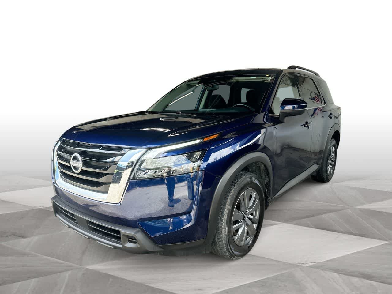 Used 2025 Nissan Pathfinder SV AWD/4WD image 4