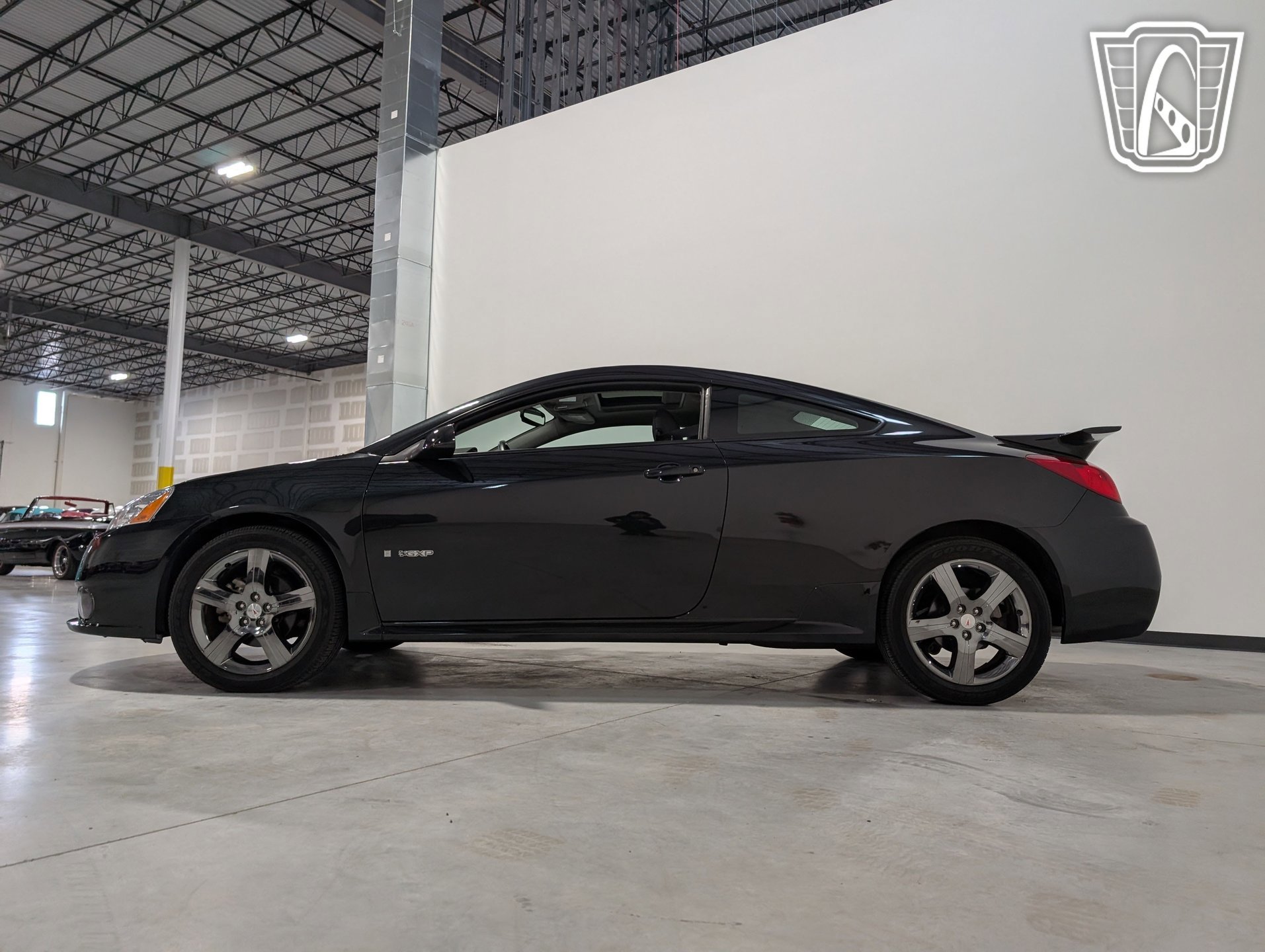 Used 2009 Pontiac G6 GXP w/ Sun And Sound Package image 7