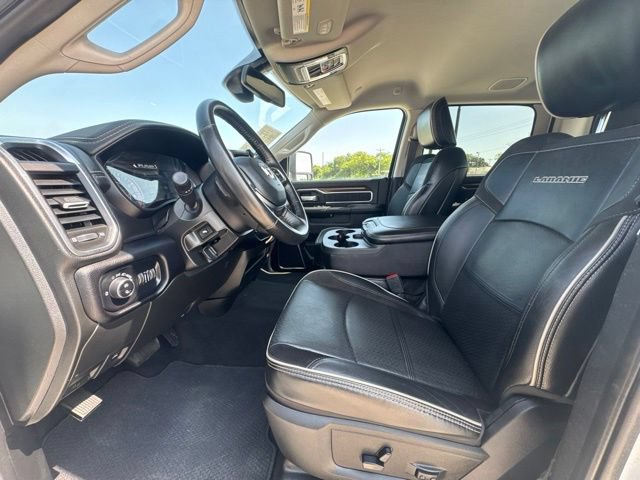 Used 2024 RAM 2500 Laramie AWD/4WD image 2