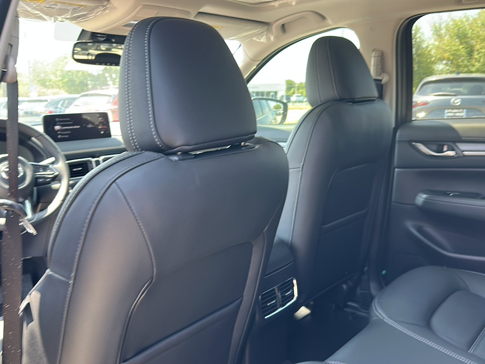 New 2025 MAZDA CX-5 AWD 2.5 S w/ Premium Plus Pkg image 14
