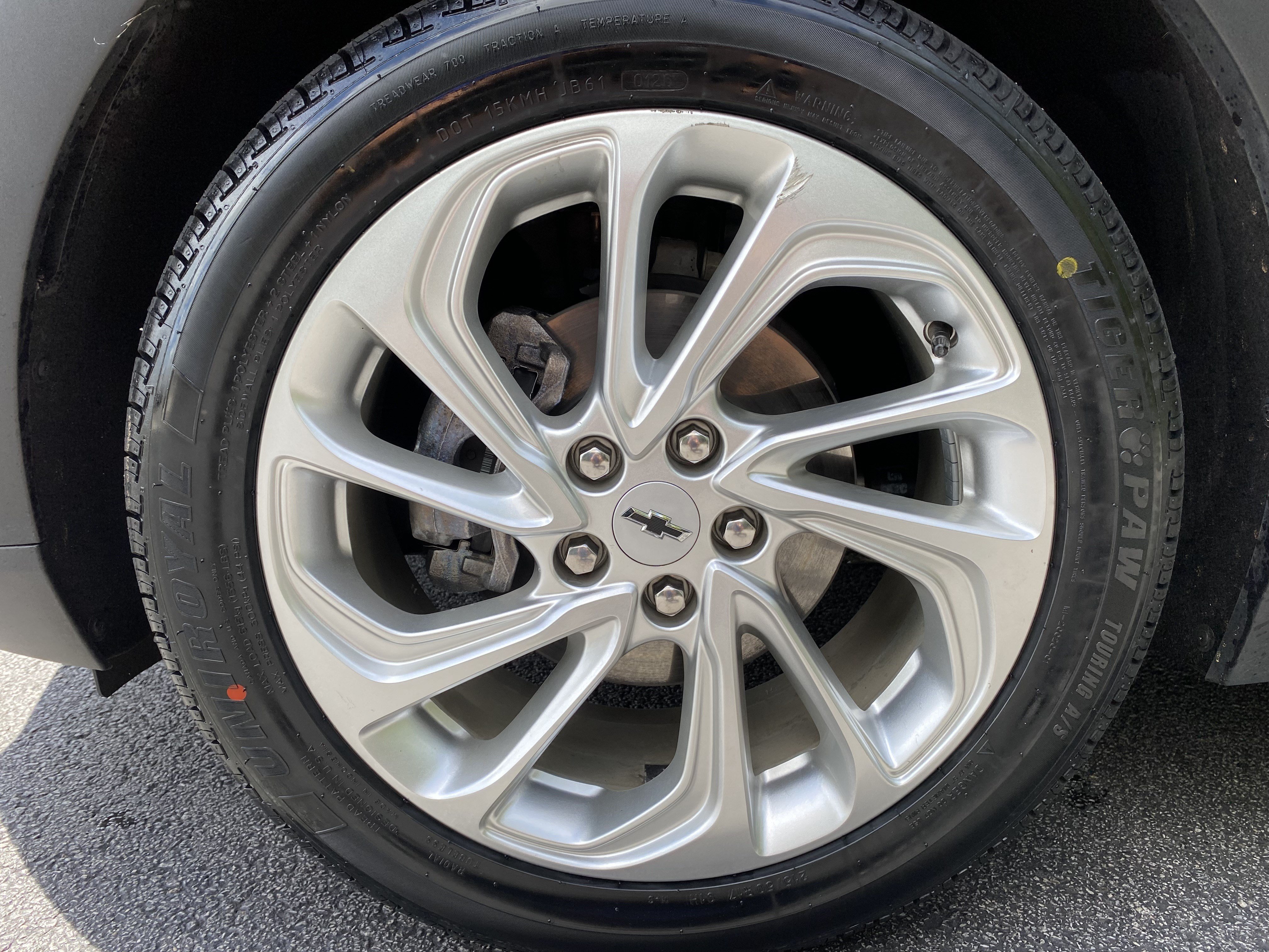 Used 2023 Chevrolet Bolt EUV LT w/ Driver Confidence Package FWD image 40