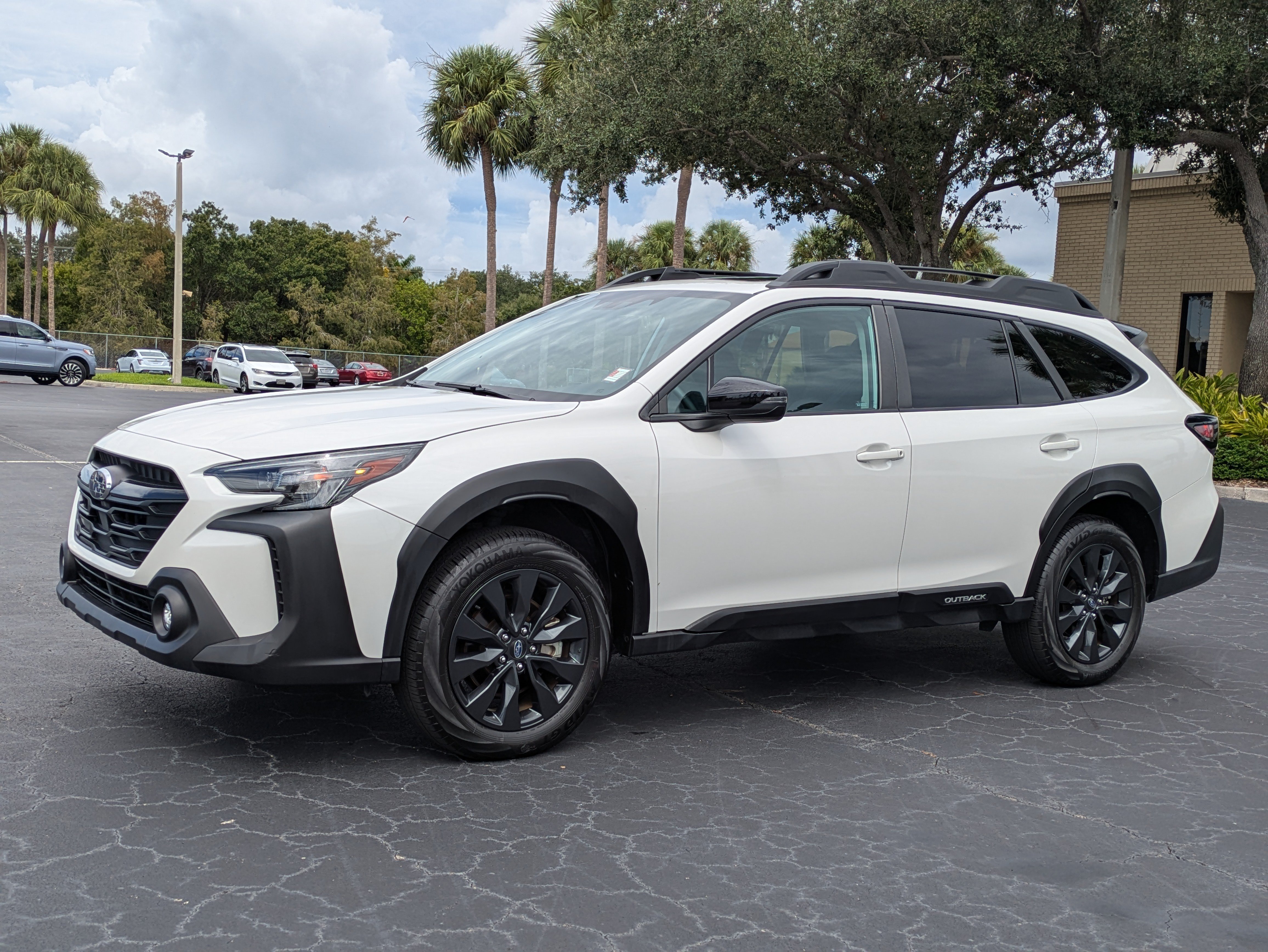Used 2024 Subaru Outback Onyx Edition AWD/4WD image 2