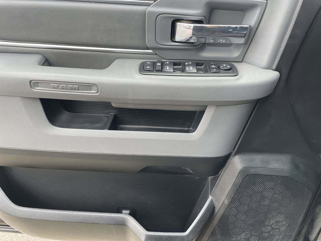 Used 2018 RAM 1500 Big Horn AWD/4WD image 29
