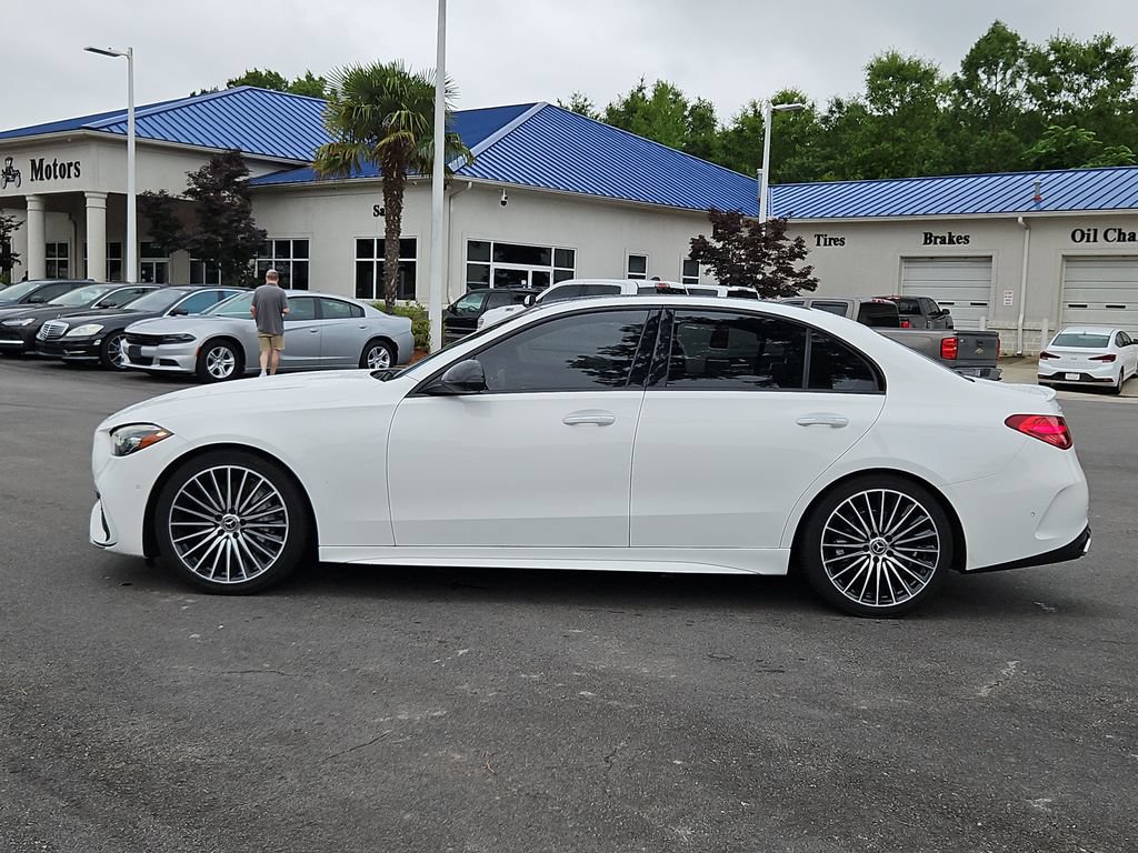 Used 2022 Mercedes-Benz C 300 Sedan image 4
