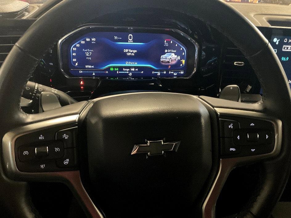 Used 2023 Chevrolet Silverado 1500 RST image 24