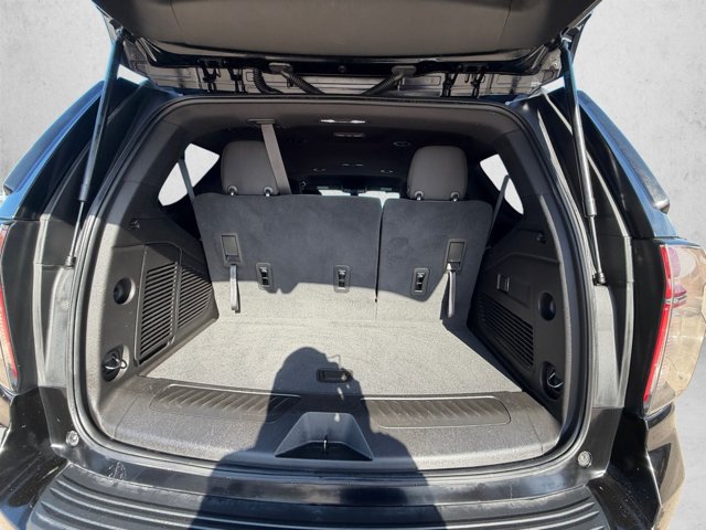 Used 2022 Chevrolet Tahoe LS w/ Driver Alert Package RWD image 6