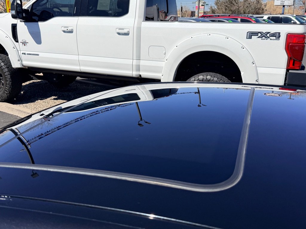 Used 2019 BMW 330i Sedan w/ Convenience Package image 26