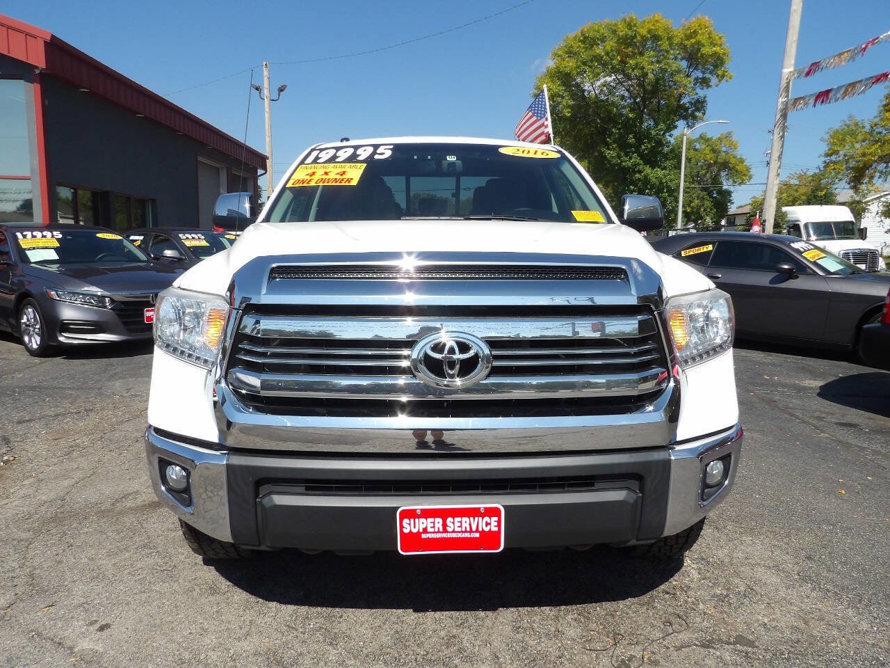 Used 2016 Toyota Tundra SR5 image 2