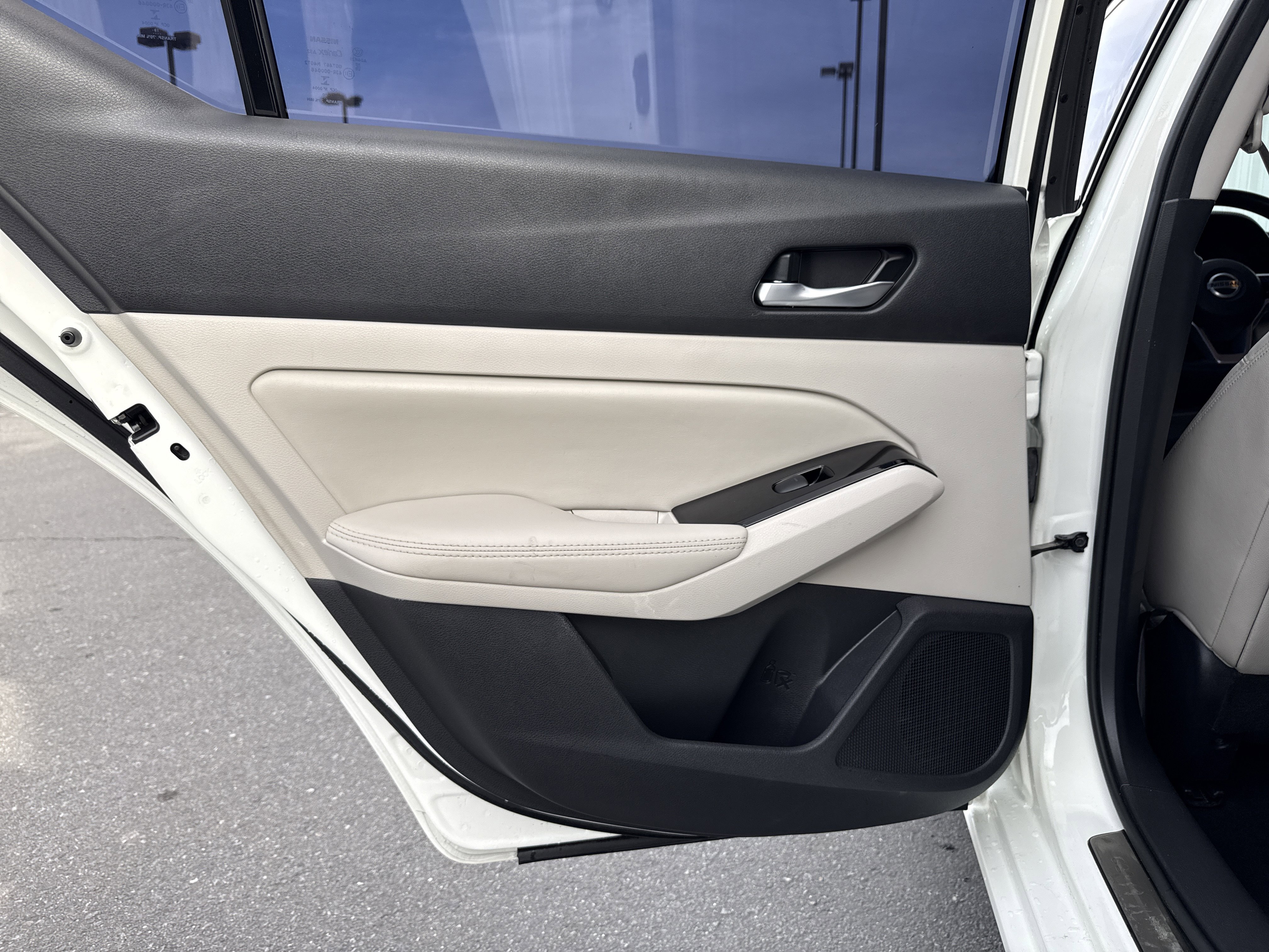 Used 2021 Nissan Altima 2.5 Platinum image 22