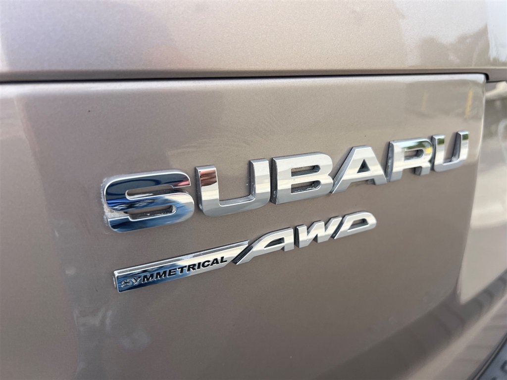 Used 2016 Subaru Forester 2.5i Limited AWD/4WD image 28